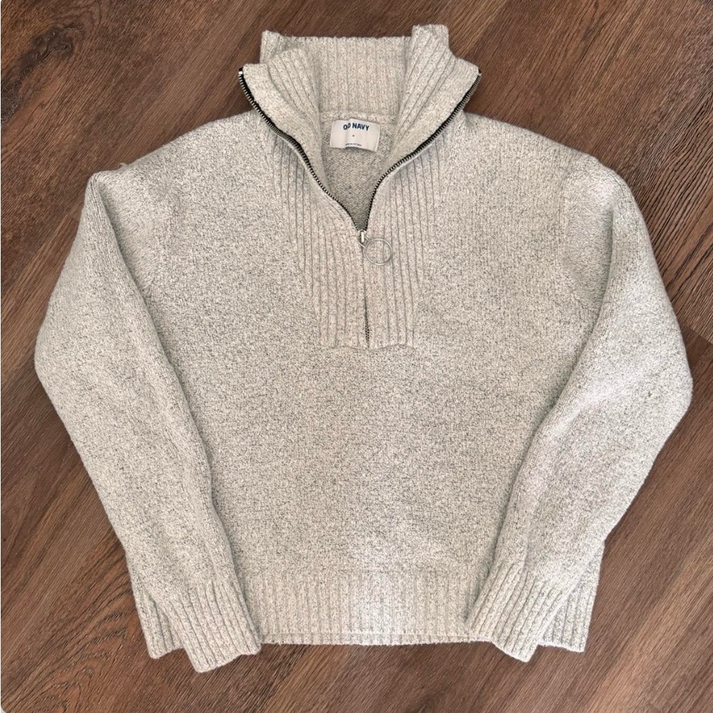 Old Navy Gray Quarter Zip Sweater